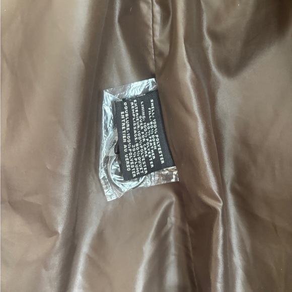 Cole Haan Down Puffer Quilted Coat Brown with Pillow Collar, Medium - Picture 4 of 6